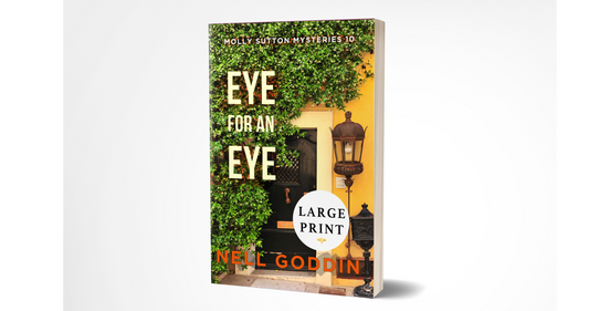 Eye for an Eye (Molly Sutton Mysteries 10): Large Print