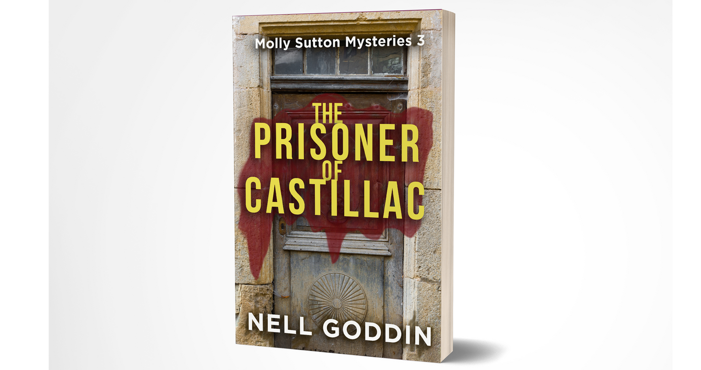 The Prisoner of Castillac (Molly Sutton Mysteries 3)